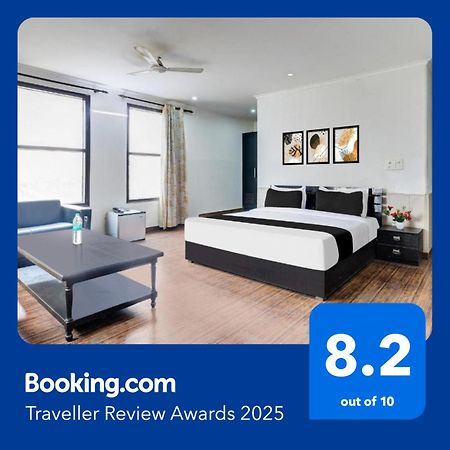 Super Townhouse Sector 38 Gurgaon Near Medanta Hotel Екстериор снимка